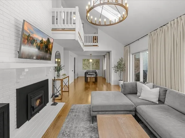 64 Trout Farm Ln, Duxbury, MA 02332