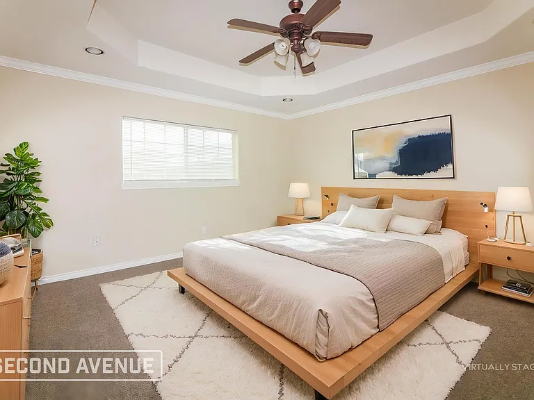 2422 Luzius Dr — Photo 4
