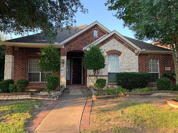 2nd image of 1114 Arbor Gate Dr