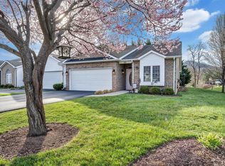 83 Berkley Ct, Troutville, VA 24175