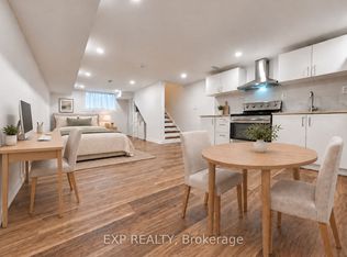 1042 Coxwell Ave, Toronto, ON M4C3G5