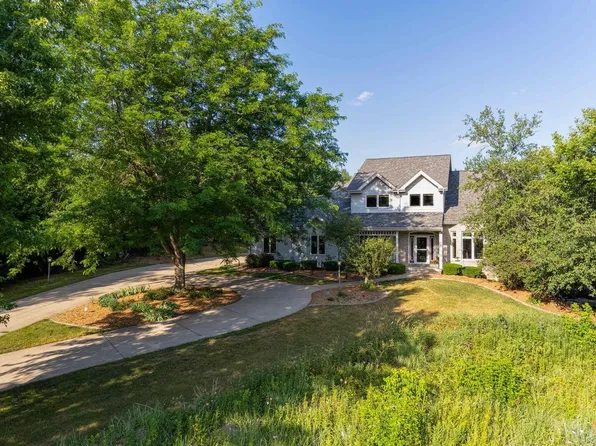 6928 Donnybill Road, Deforest, WI 53532