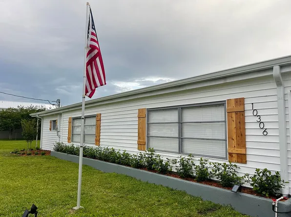 10306 W Twin River Ln, Homosassa, FL 34448