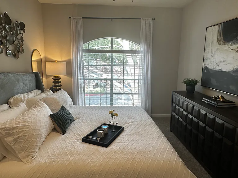 Fairmont First Colony — Photo 9
