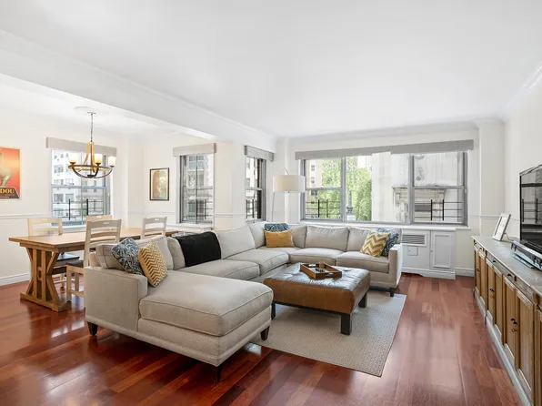 136 East 76th Street 3D image 1 of 9