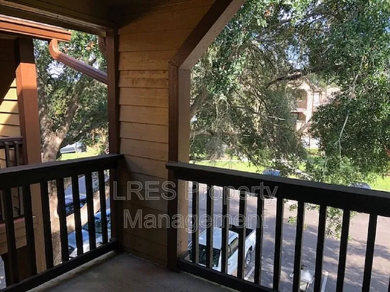 465 Forestway Cir #1 — Photo 21