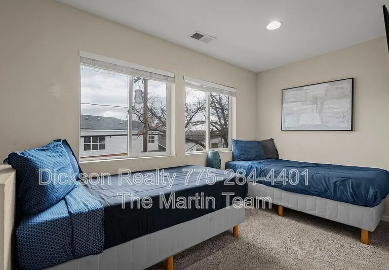 121 Caliente St — Photo 9
