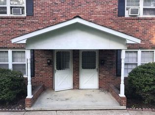 216 13th St NW, Norton, VA 24273