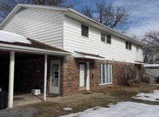 801 E Stotlar St, Herrin, IL 62948