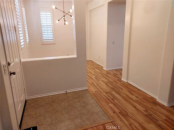 3rd image of 3944 Polk St Unit B