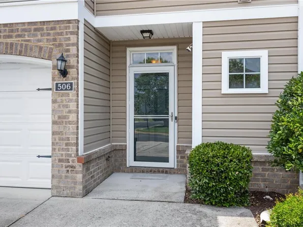 506 Abelia Way, Chesapeake, VA 23322