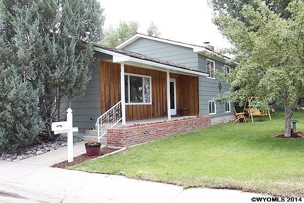 1st image of 221 S 22nd St