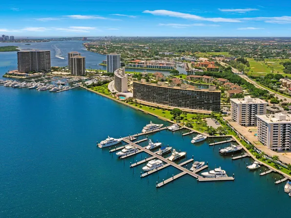 124 Lakeshore Drive #8290, North Palm Beach, FL 33408