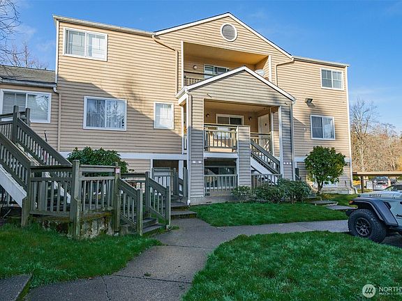 2nd image of 5300 Harbour Pointe Boulevard #N307