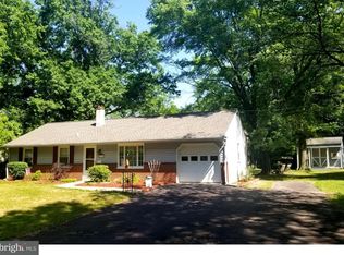 1941 School Rd, Hatfield, PA 19440