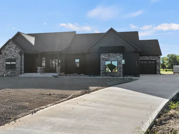 5750 Ziggy Cv, Auburn, IN 46706