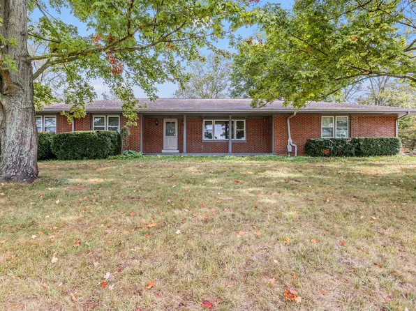 2410 Peacock Rd, Paris, KY 40361