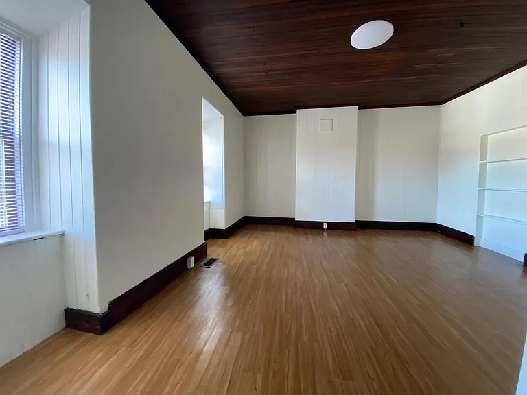 36 Franklin St #3 — Photo 7