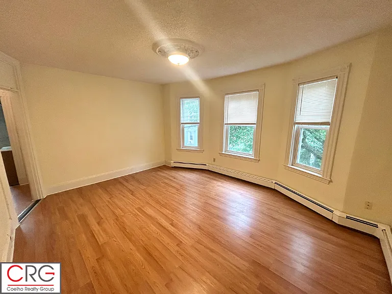 89 Lincoln St #2 — Photo 1