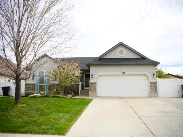 1458 N 2400 W, Clinton, UT 84015