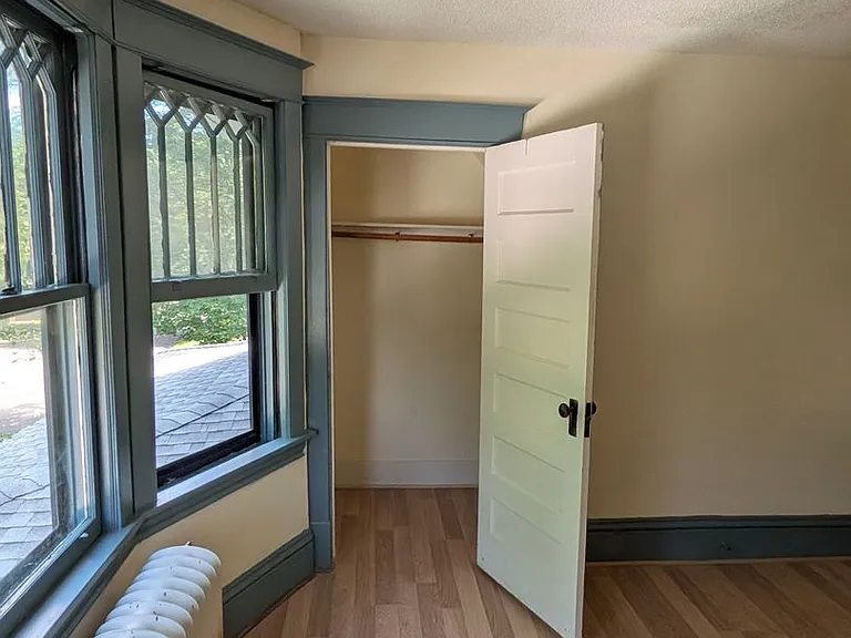 1953 Laurel Ave — Photo 17