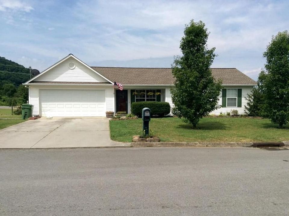 7301 Emerald Farm Way
