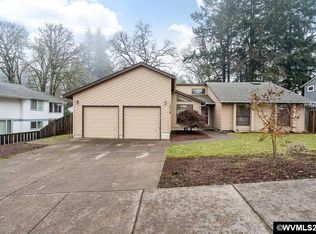 1910 Matthews Loop S, Salem, OR 97302