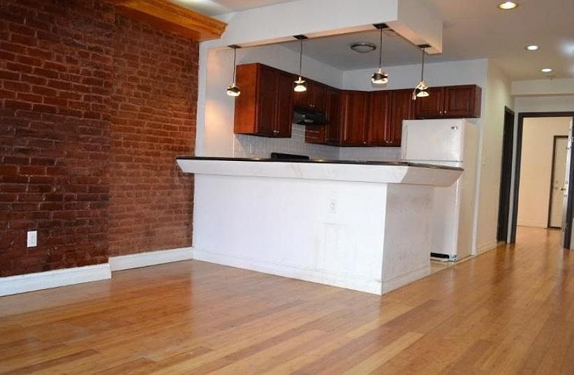 1st image of 1247 Herkimer St