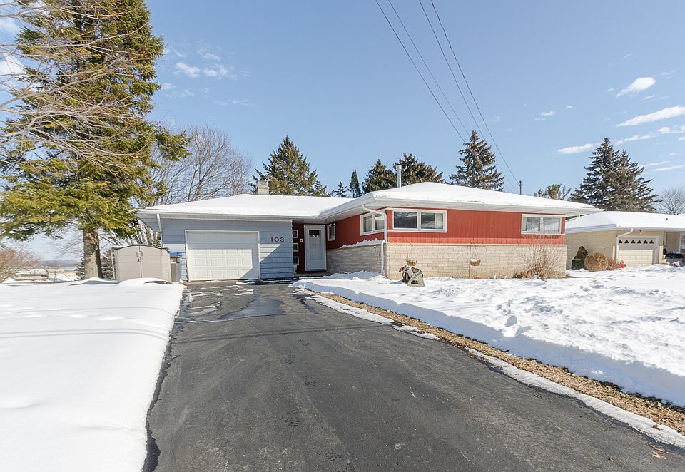 1st image of 103 Oak Hill Ct