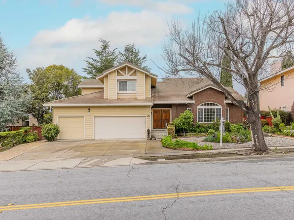 70 Castro Ln, Fremont, CA 94539