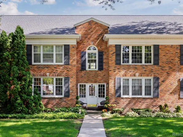 150 Billingsgate Ct APT D, Bloomfield Hills, MI 48301