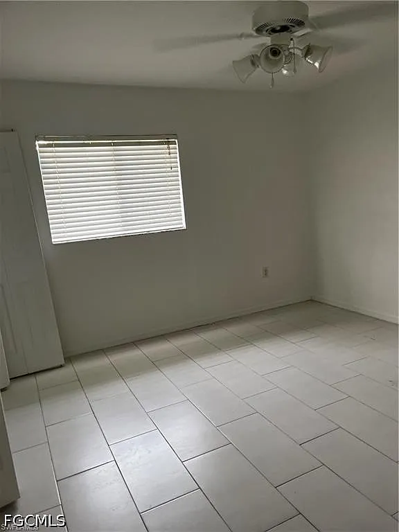 2 bed, 2.0 bath, 1220 sqft, $1,425 — Photo 1