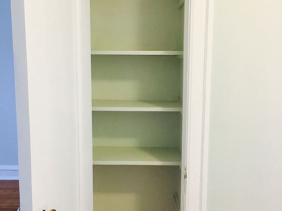 4th image of 8205 S Kingston Ave APT 1