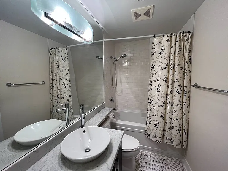 1050 Smithe St #803 — Photo 15
