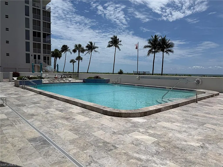 10701 Gulf Shore Dr #401 — Photo 31