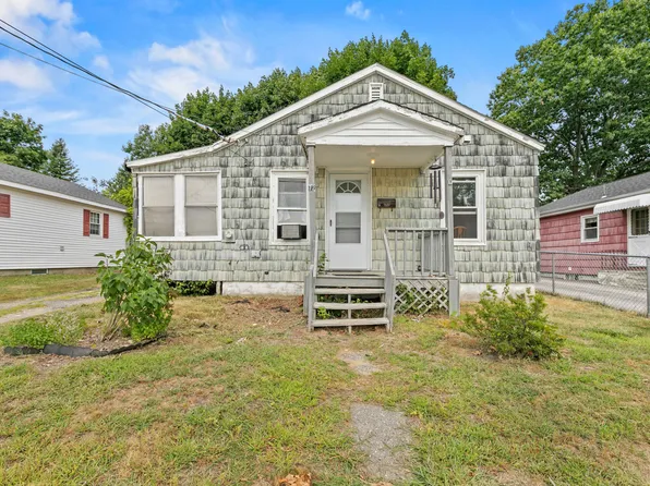 72 Scribner Boulevard, Lewiston, ME 04240