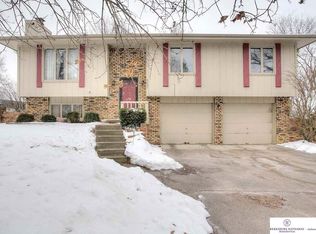 8407 S 45th Ave, Omaha, NE 68157