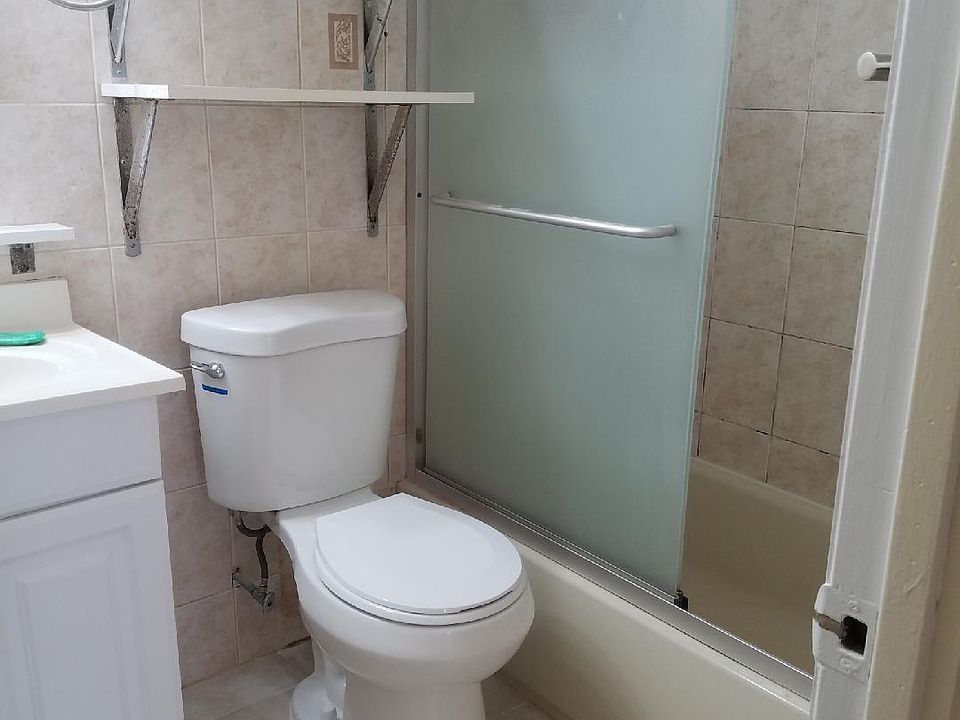 229 Bradley Ave Staten Island NY Zillow