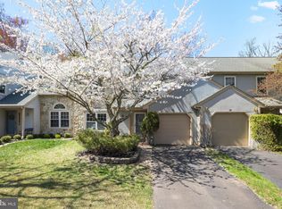 54 Laurel Cir, Newtown, PA 18940