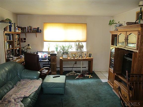 4th image of 516 Fox Run Ln Unit 516