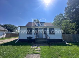33 Bismark St, Danville, IL 61832