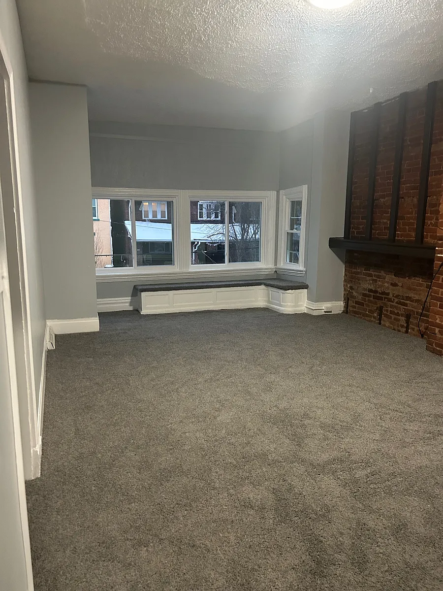 Building Photo - 5491 Hays St #2