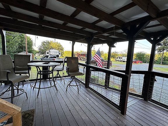 4th image of 1265 County Road 4223