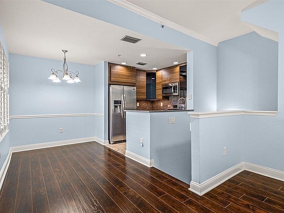4th image of 109 Bradford Beach Ct #109