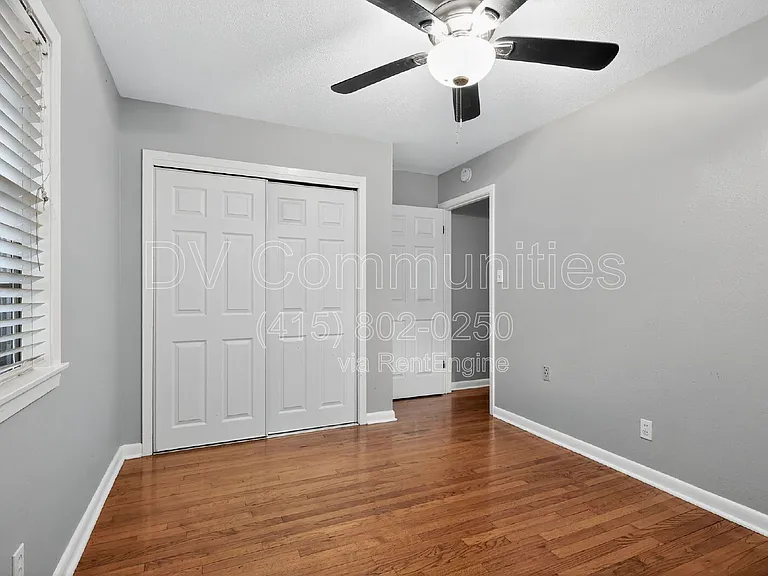 3828 Avenue N — Photo 17