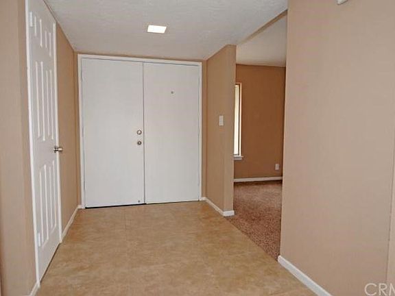 5th image of 16291 Laguna St