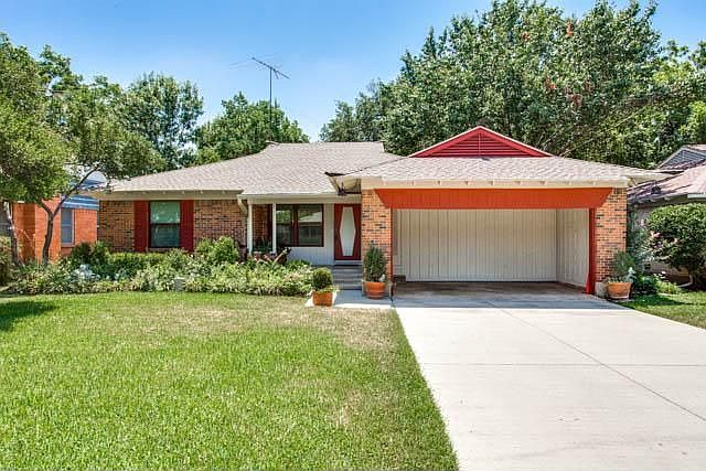1st image of 3038 Newcastle Dr