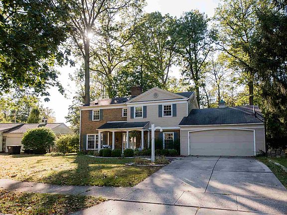 2nd image of 1715 Forest Valley Dr
