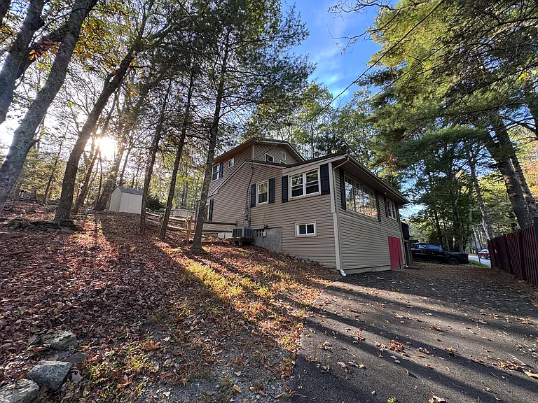 209 Shiny Mountain Rd — Photo 5