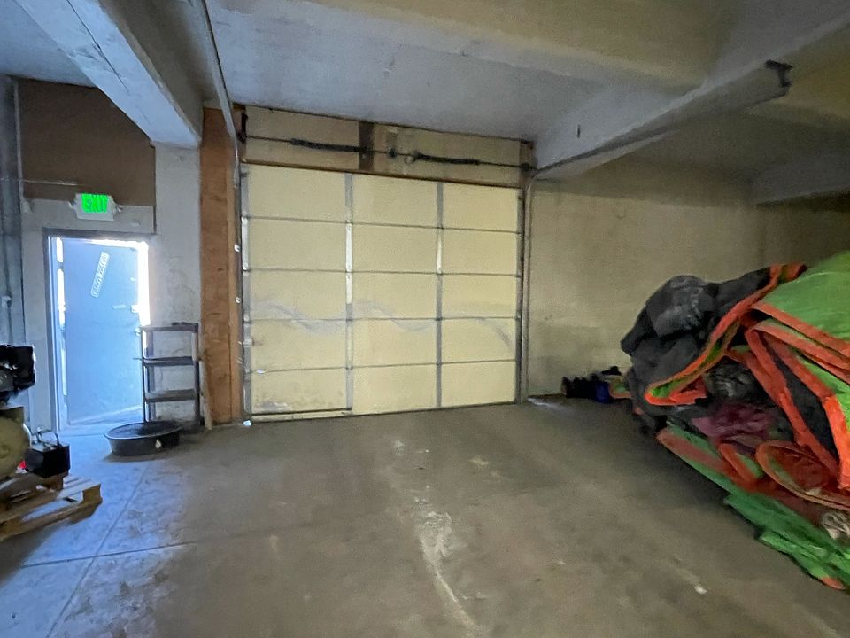 2nd image of 1120 6th Ave #1